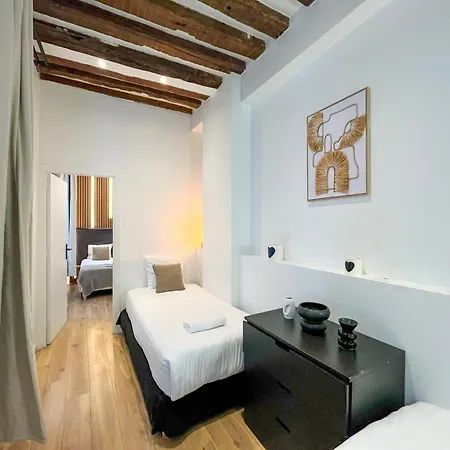 شقة Urbanflat 67 - Large In Perfect Location *