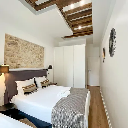 Urbanflat 67 - Large In Perfect Location